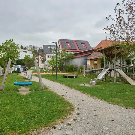 Daire Wood World Luxury Iii Massage - Tischkicker - Parken - Kueche - Light Show - Trambolin Markdorf