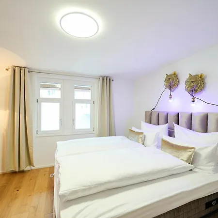 Wood World Luxury Iii Massage - Tischkicker - Parken - Kueche - Light Show - Trambolin