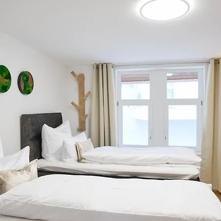 Wood World Luxury Iii Massage - Tischkicker - Parken - Kueche - Light Show - Trambolin شقة *