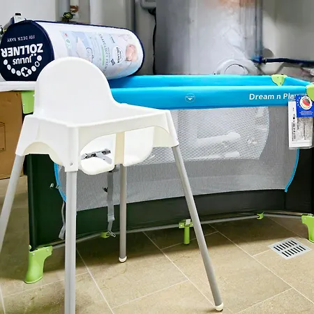 Daire Wood World Luxury Iii Massage - Tischkicker - Parken - Kueche - Light Show - Trambolin Markdorf