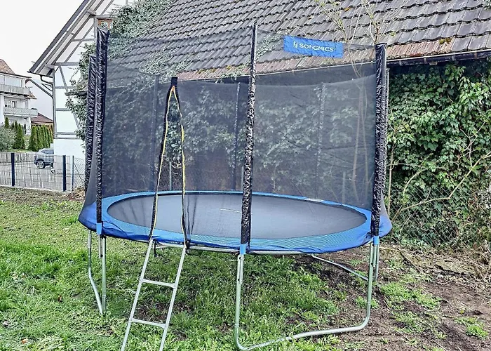 Wood World Luxury Iii Massage - Tischkicker - Parken - Kueche - Light Show - Trambolin Lägenhet *