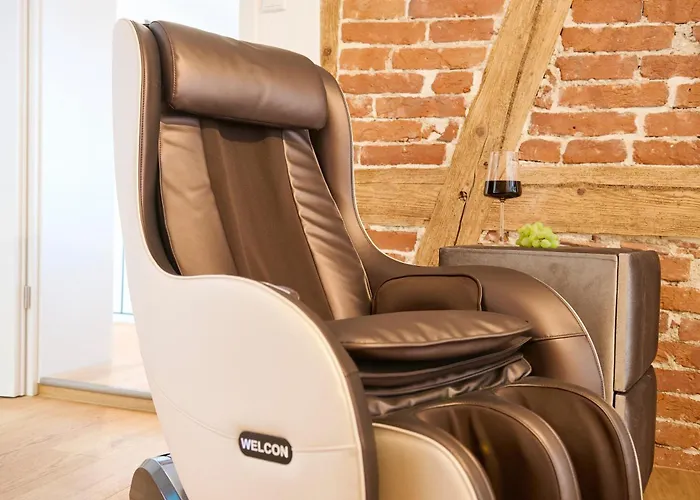 Wood World Luxury Iii Massage - Tischkicker - Parken - Kueche - Light Show - Trambolin Lägenhet